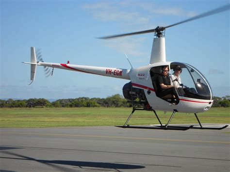 australian helicopter pilot school